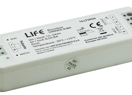 LIFE 16.LT5PDS Ricevitore Dimmer monocolore, da RF2,4GHz a 1CH*8A 12V(96W)/24V(192W) con pulsante cablato